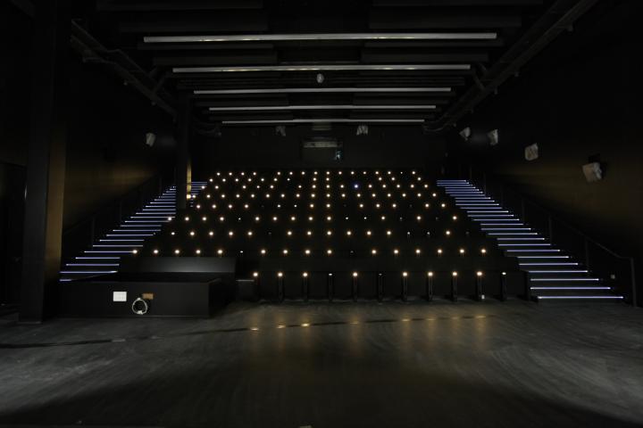 auditorium 4
